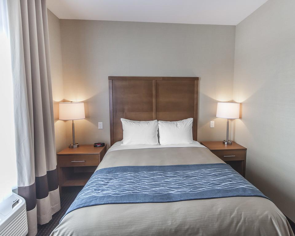Comfort Inn & Suites Bonnyville Bagian luar foto