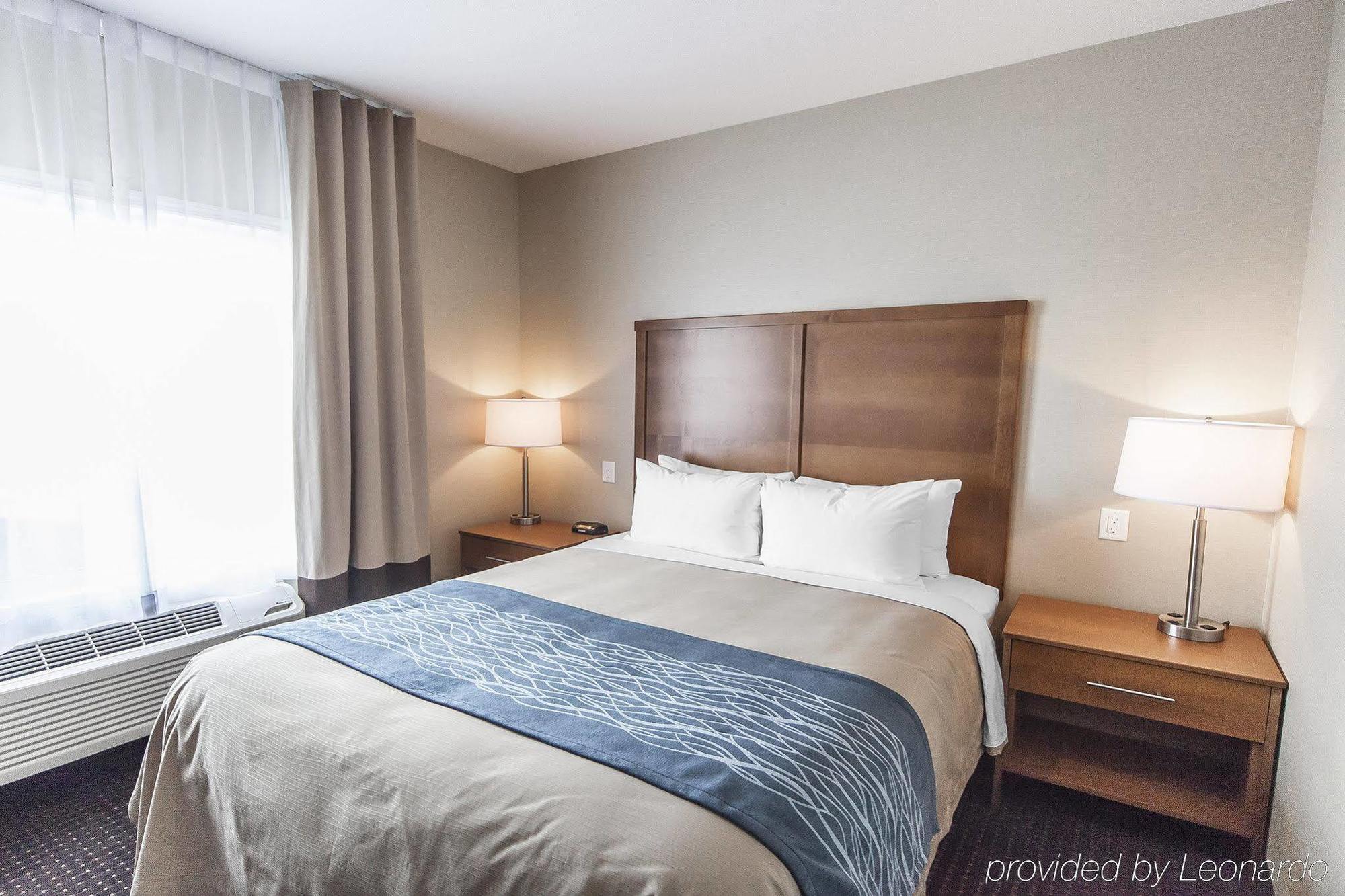 Comfort Inn & Suites Bonnyville Bagian luar foto